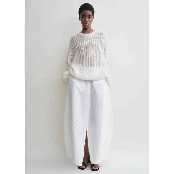 Totême Puffed knit off-white in Off white - Knitwear - Scandinavian Minimalist Luxury at Coveti