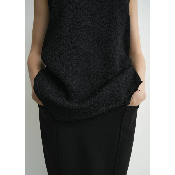 Totême Sablé tank in Black - Tops - Scandinavian Minimalist Luxury at Coveti