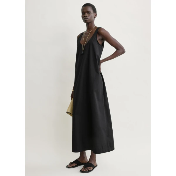 Totême Scoop poplin dress in Black - Dresses - Scandinavian Minimalist Luxury at Coveti