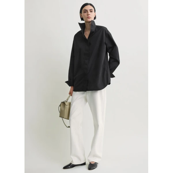 Totême Sharp poplin shirt in Black - Tops - Scandinavian Minimalist Luxury at Coveti