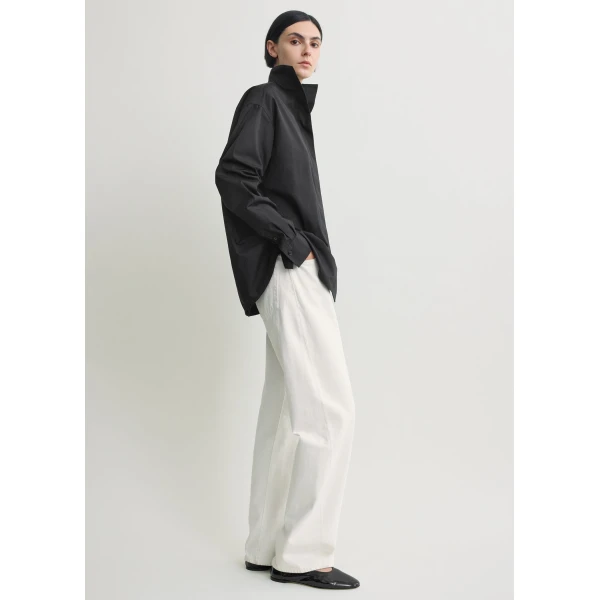 Totême Sharp poplin shirt in Black - Tops - Scandinavian Minimalist Luxury at Coveti
