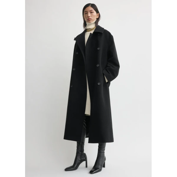 Totême Shield coat in Black - Coats - Scandinavian Minimalist Luxury at Coveti