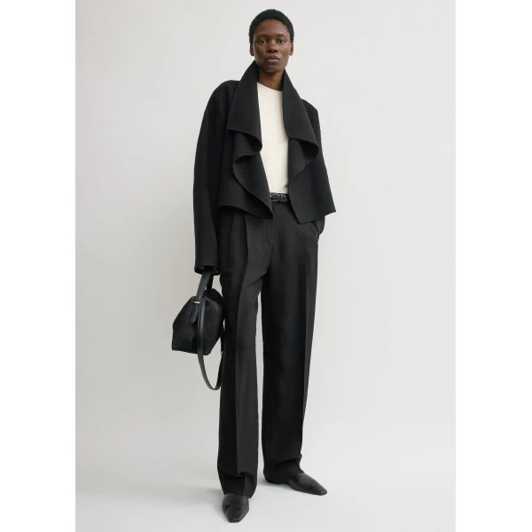 Totême Signature doublé jacket in Black - Jackets - Scandinavian Minimalist Luxury at Coveti