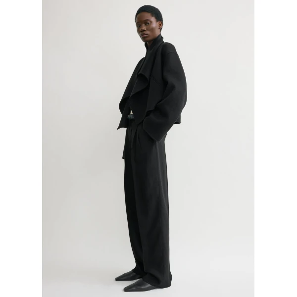 Totême Signature doublé jacket in Black - Jackets - Scandinavian Minimalist Luxury at Coveti