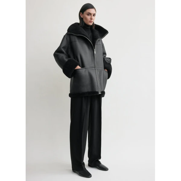 Totême Signature shearling jacket in Black - Jackets - Scandinavian Minimalist Luxury at Coveti