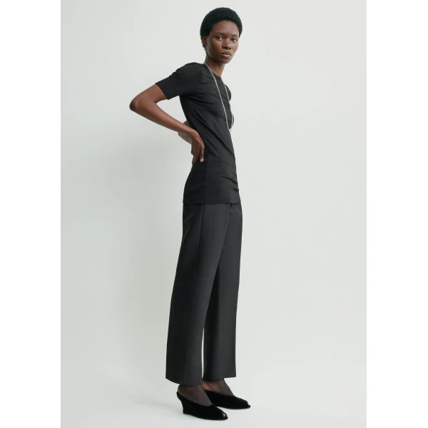 Totême Slim evening trousers in Black - Pants - Scandinavian Minimalist Luxury at Coveti