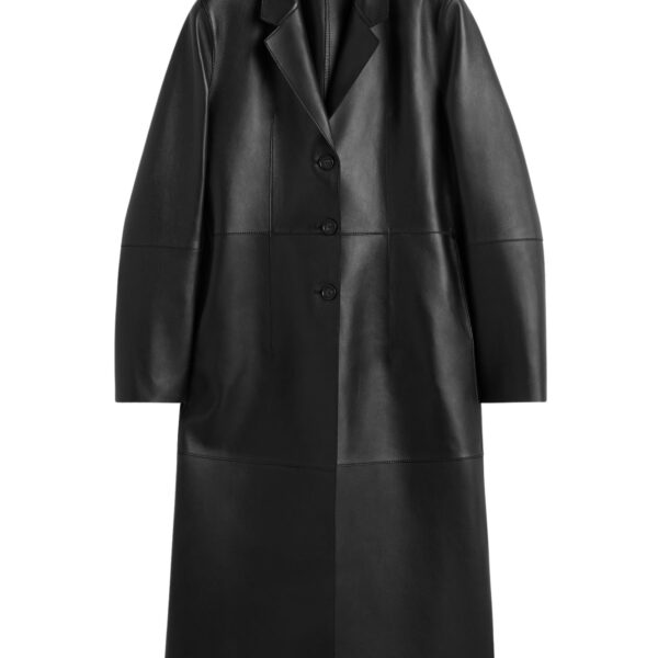 Totême Slim leather coat in Black - Coats - Scandinavian Minimalist Luxury at Coveti