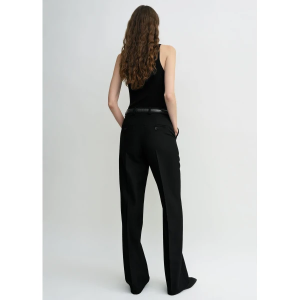 Totême Straight suit trousers in Black - Pants - Scandinavian Minimalist Luxury at Coveti