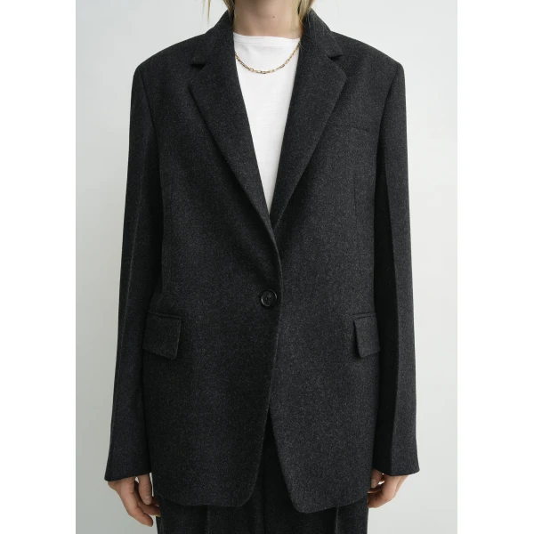 Totême Tailored blazer charcoal in Charcoal melange - Jackets - Scandinavian Minimalist Luxury at Coveti