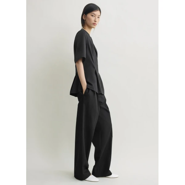 Totême Tailored cotton top in Black - Tops - Scandinavian Minimalist Luxury at Coveti