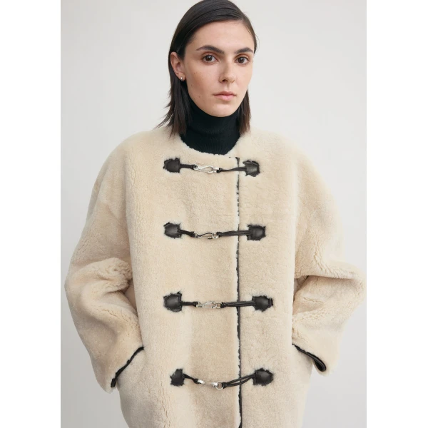 Totême Teddy shearling clasp jacket in Off-white - Jackets - Scandinavian Minimalist Luxury at Coveti