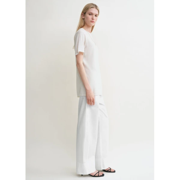 Totême Tee knit in White - Tops - Scandinavian Minimalist Luxury at Coveti