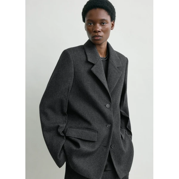 Totême Twill suit jacket charcoal in Charcoal melange - Jackets - Scandinavian Minimalist Luxury at Coveti