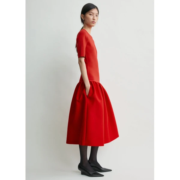 Totême Twinflower tee dress in Poppy - Dresses - Scandinavian Minimalist Luxury at Coveti