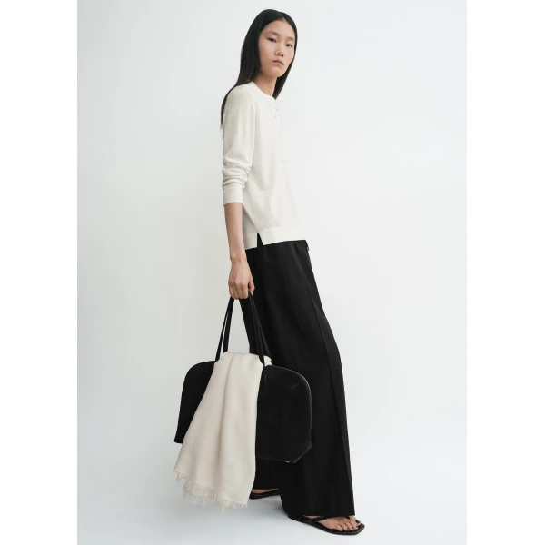 Totême Wool silk knit in Off-white - Knitwear - Scandinavian Minimalist Luxury at Coveti