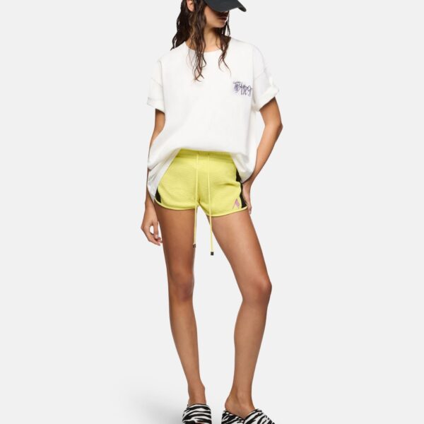 White and multicolor t-shirt