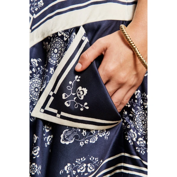 designer dresses at Coveti