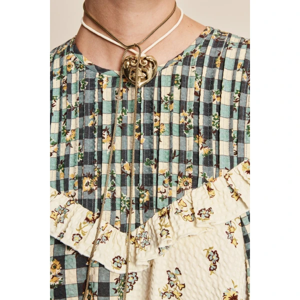 designer dresses at Coveti