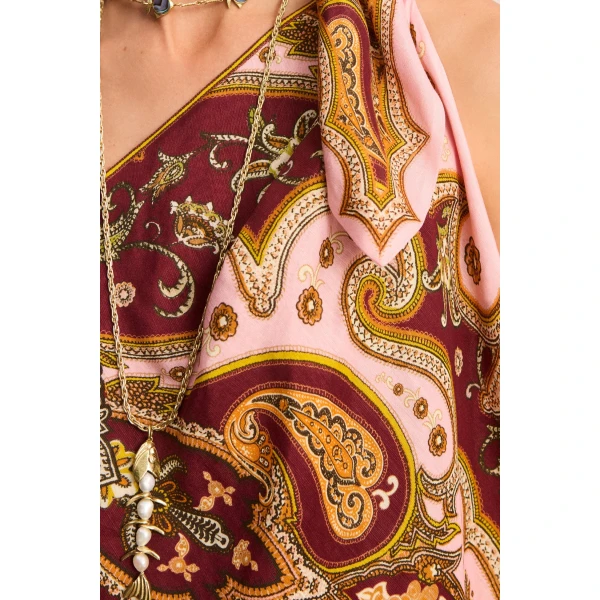 designer dresses at Coveti