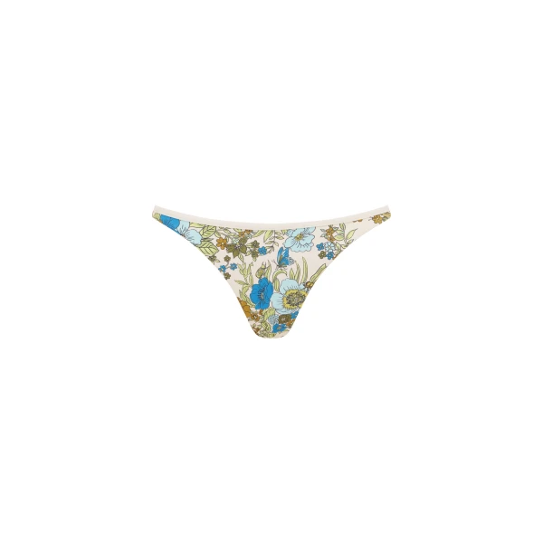 Alémais Sophia Brief