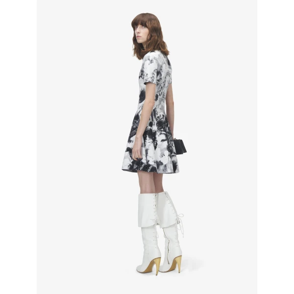 Alexander McQueen Floral Jacquard Mini Dress in Ivory/Black - Dresses - British Luxury Tailoring at Coveti