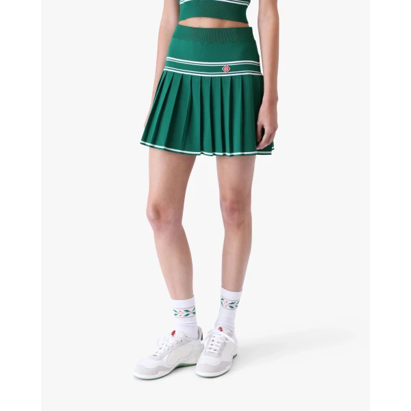 green mini skirt
