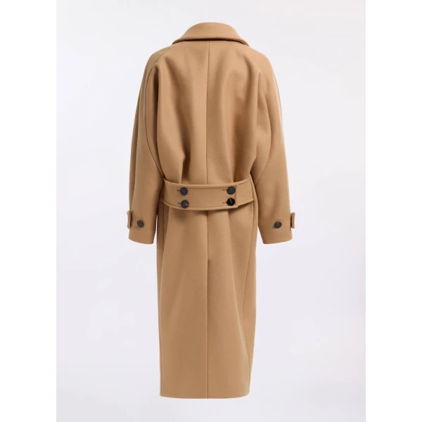 designer coats at Coveti