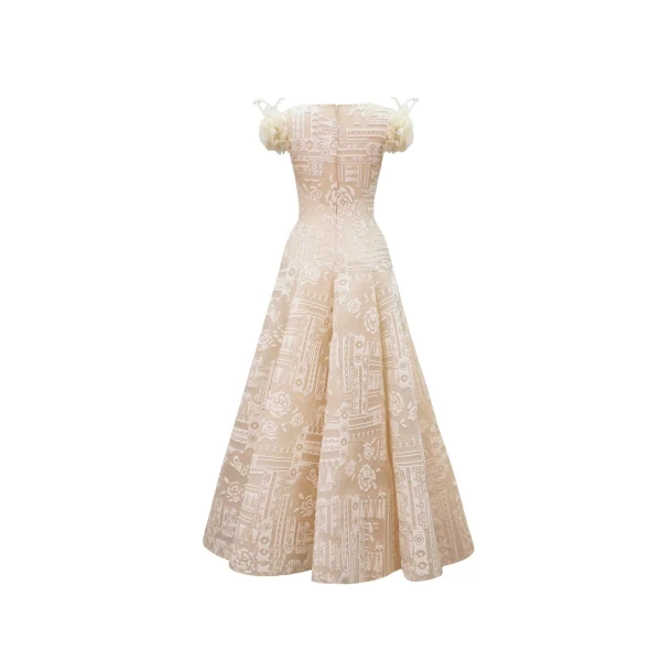 designer dresses at Coveti