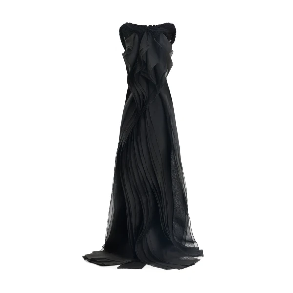 designer dresses at Coveti