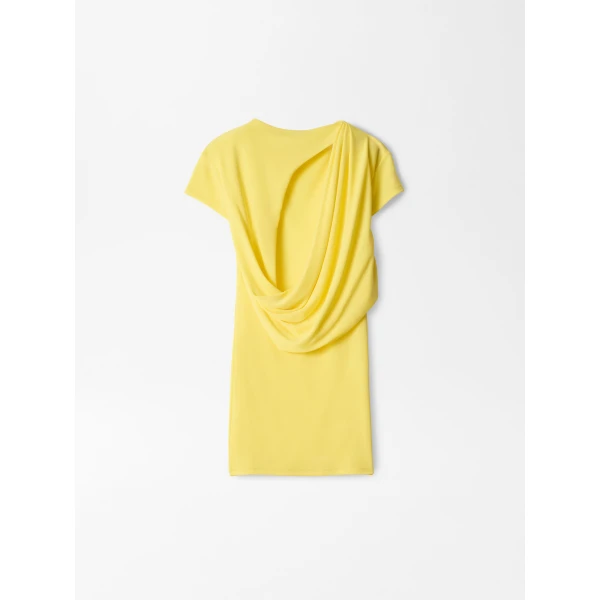 buy Jacquemus online