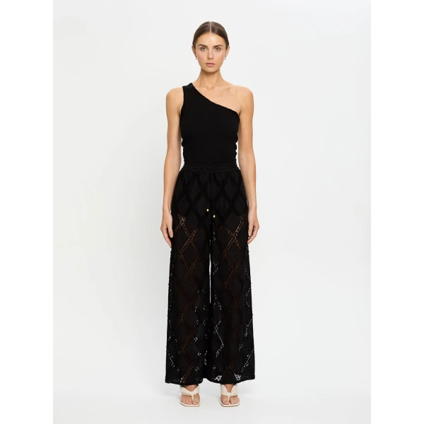 Izzy Pant