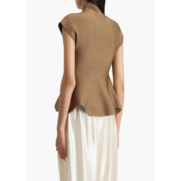 Carob top