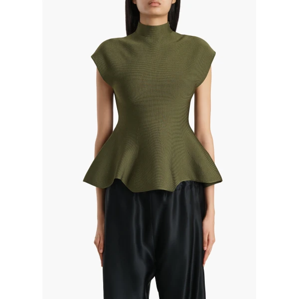 Andra Top in Olive