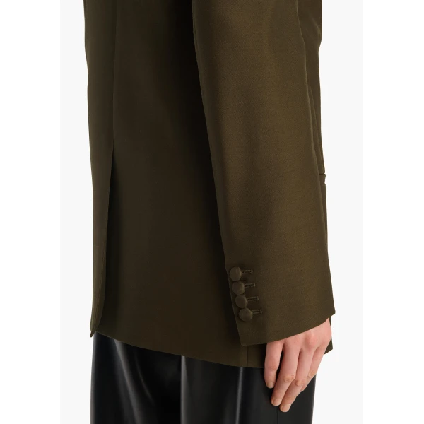 luxury ready-to-wear