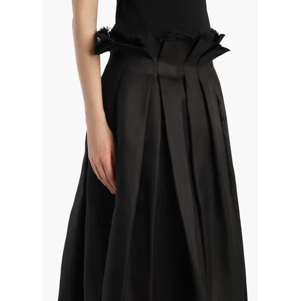 Black skirt