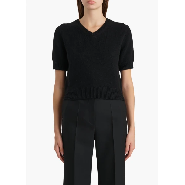 Jas Sweater in Black