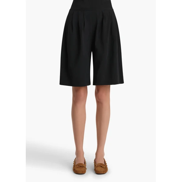 Poppy Short in Black