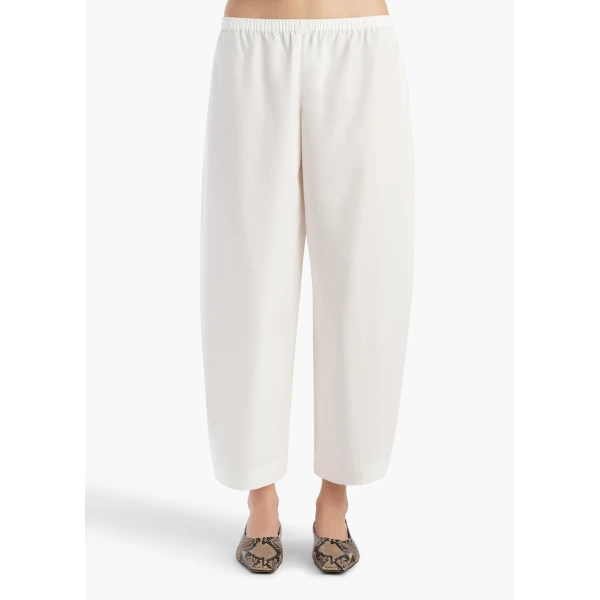 Roma Pant in Chalk