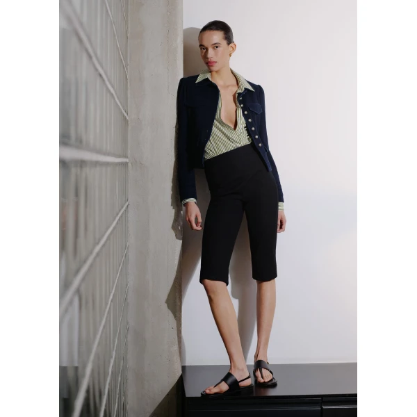 ME+EM ME+EM Capri Trouser in Black - Pants - Intelligent British Fashion at Coveti