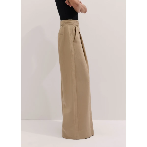 ME+EM ME+EM Pleat Wide-Leg Trouser in Warm Stone - Pants - Intelligent British Fashion at Coveti