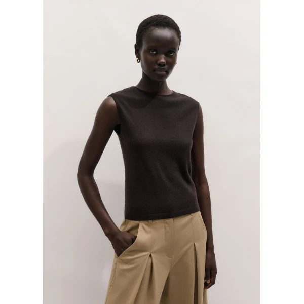 ME+EM ME+EM Slim Knit Vest in Cocoa Brown - Knitwear - Intelligent British Fashion at Coveti