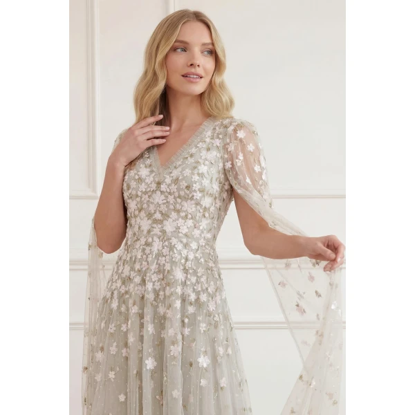 designer dresses at Coveti