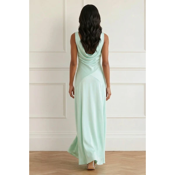 designer dresses at Coveti