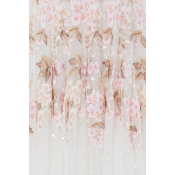 designer dresses at Coveti
