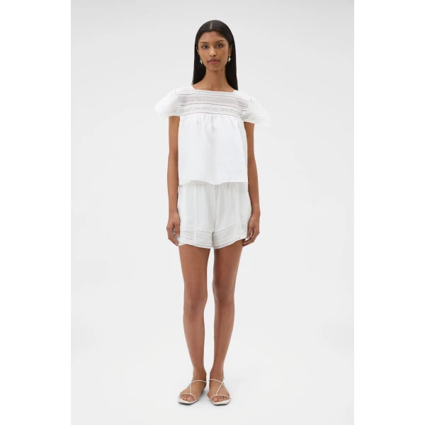 White tops