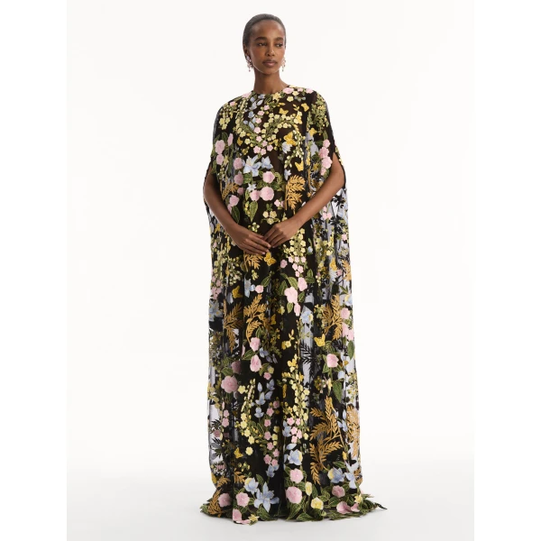 Oscar de la Renta Dominican Mixed-Floral Guipure Caftan - Kimono - American Luxury Evening Wear at Coveti