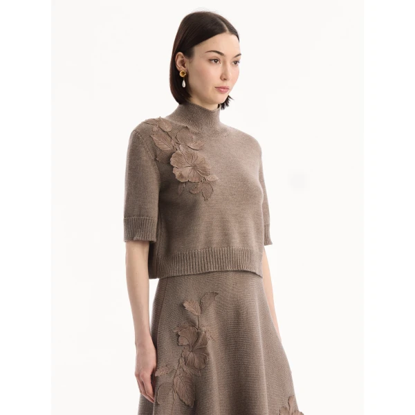Oscar de la Renta Hibiscus Embroidered Knit Pullover - Knitwear - American Luxury Evening Wear at Coveti