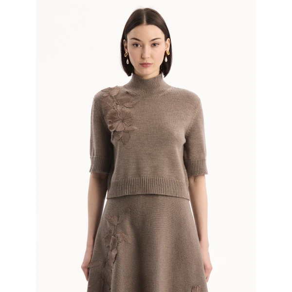 Oscar de la Renta Hibiscus Embroidered Knit Pullover - Knitwear - American Luxury Evening Wear at Coveti