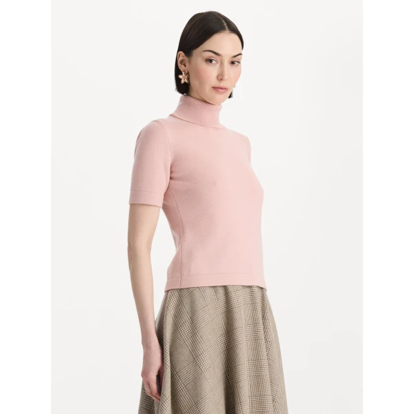 Pink knit