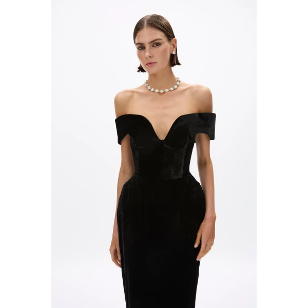 Black gown